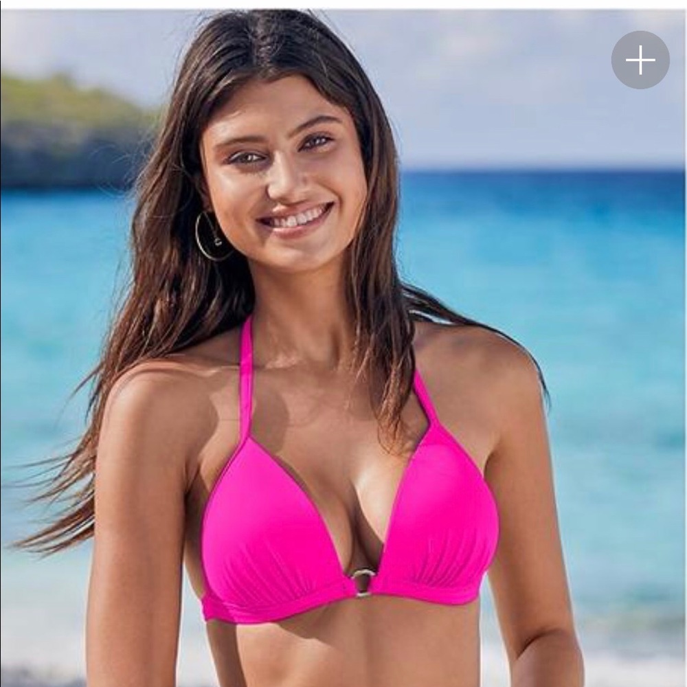 NWOT Venus push-up triangle bathing suit top